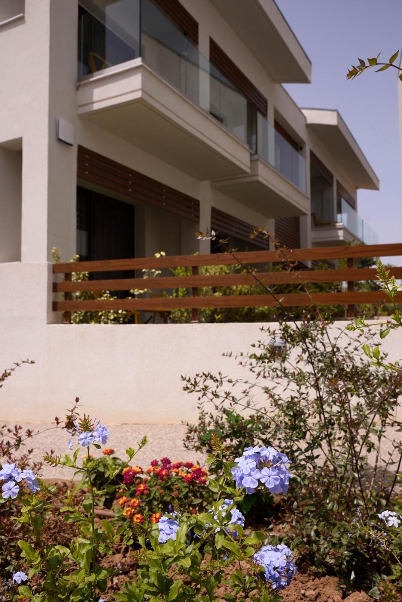Falena Luxury Rooms Kalyves Polygyrou Exterior photo