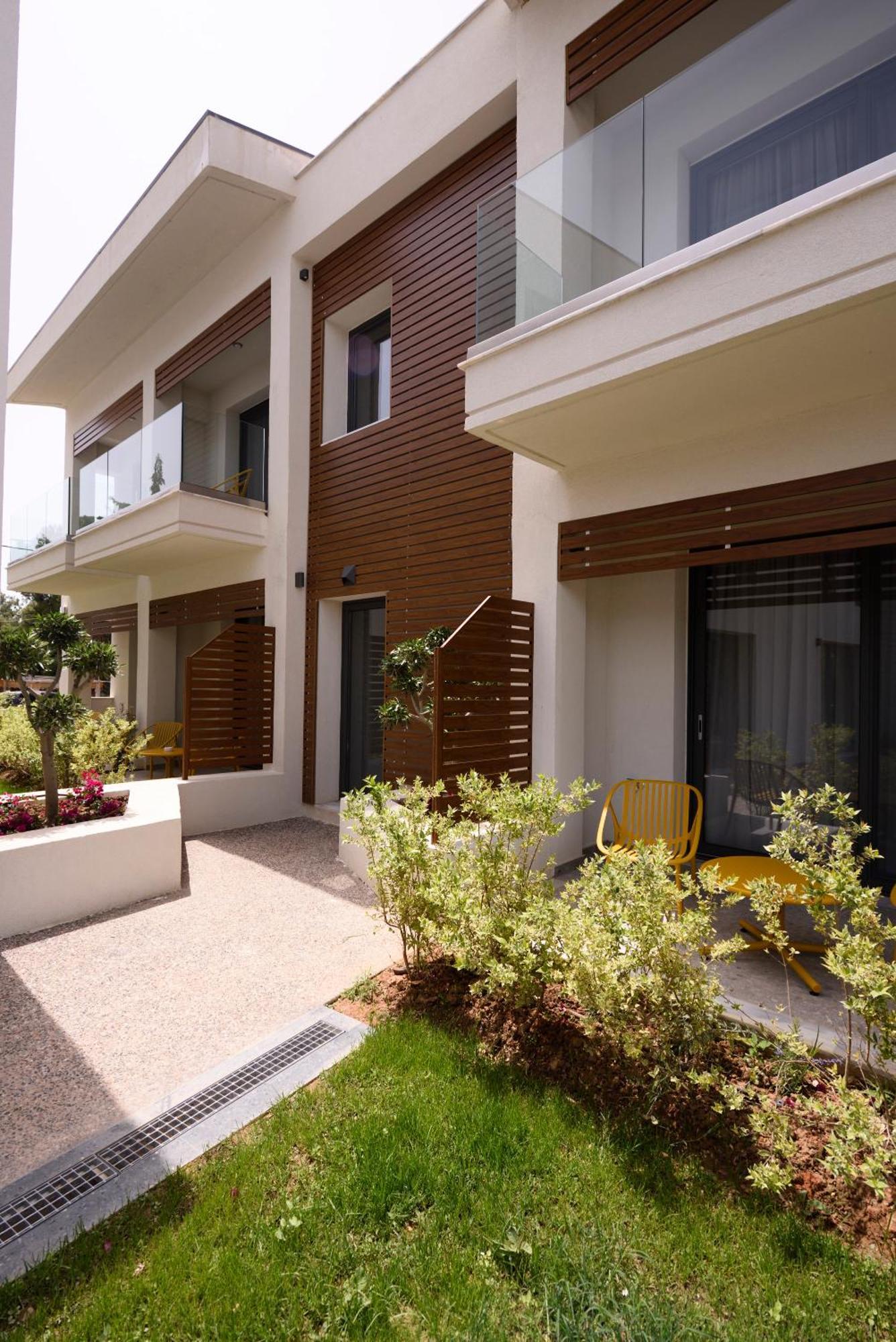 Falena Luxury Rooms Kalyves Polygyrou Exterior photo