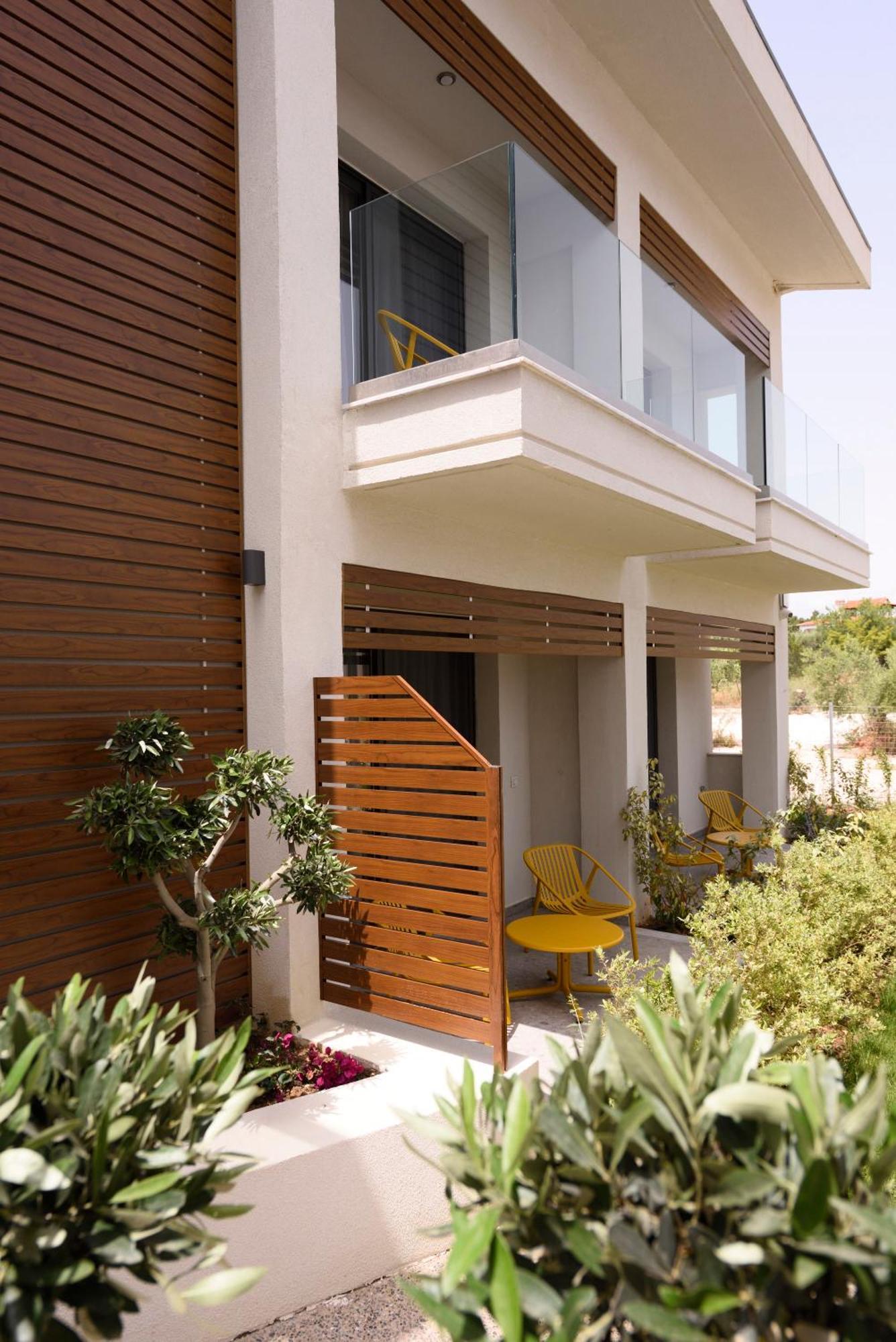 Falena Luxury Rooms Kalyves Polygyrou Exterior photo