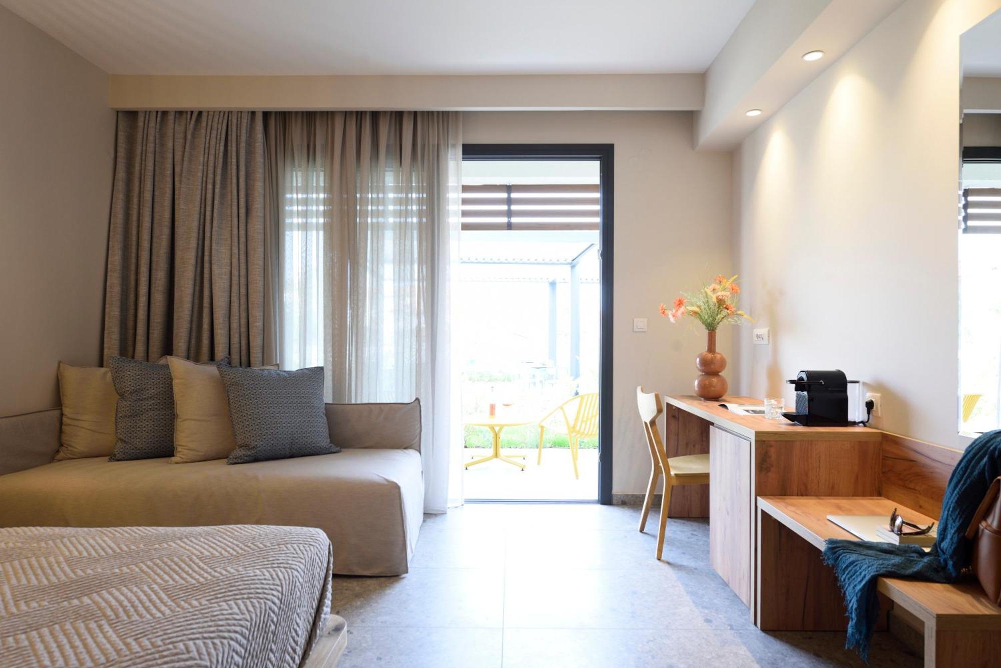 Falena Luxury Rooms Kalyves Polygyrou Exterior photo